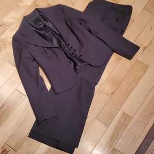 Olive Green Limited pant Suit